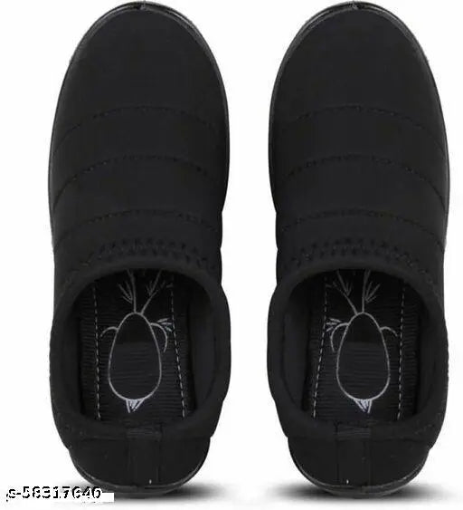 Textile and PVC embellished net boat shoes, casual and comfortable, perfect for any age group