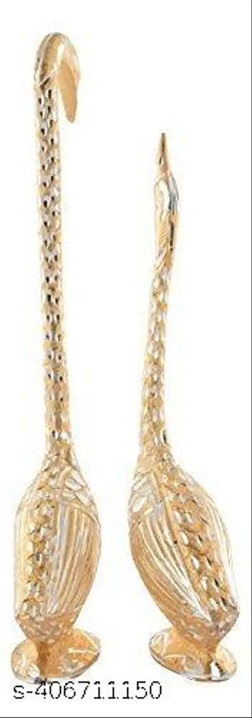 Metal swan pair set for home, temple, or office decoration, Feng Shui showpiece, made in India
