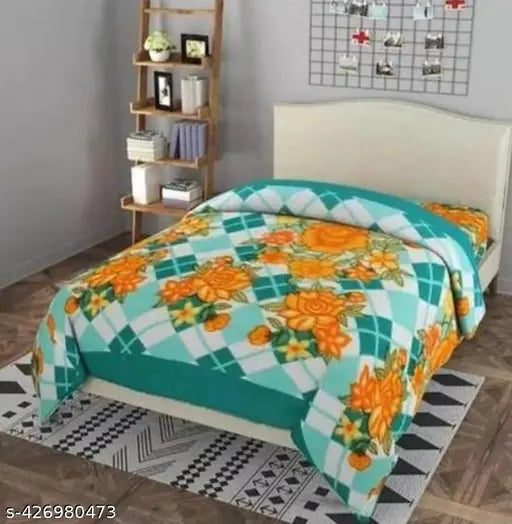 Floral fleece blanket, lightweight & durable Polar Fleece, ideal for warm beds or AC use, made in India (2 pcs, 400 thread count)
