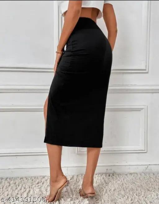 Black pencil skirt with a high waist, bodycon fit and midi length, designed for women who want to accentuate their curves