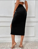 Black pencil skirt with a high waist, bodycon fit and midi length, designed for women who want to accentuate their curves