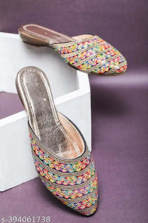 Synthetic open-back ballerinas by Moonwalk for women, dazzling in dark wash jeans & tee