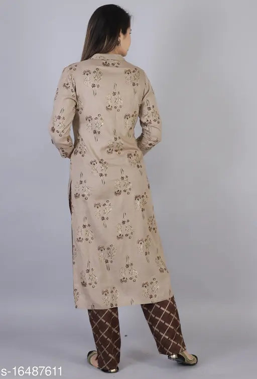 Women's printed brown rayon kurta pant set, three-quarter sleeves, vibrant Indian style clothing