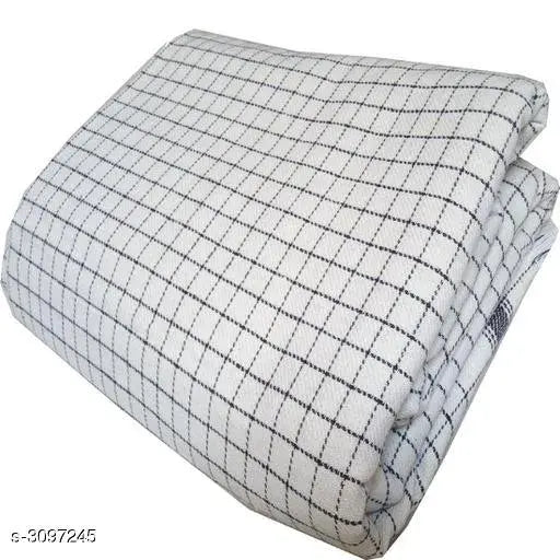 Checkered exotic cotton dohar, 180 thread count single bed size (90in x 60in), Indian origin