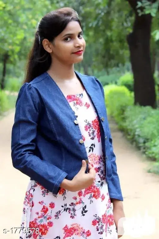 Trendy solid denim ladies jacket, long-sleeved, classic indigo color, origin India (women's fashion jacket on model)