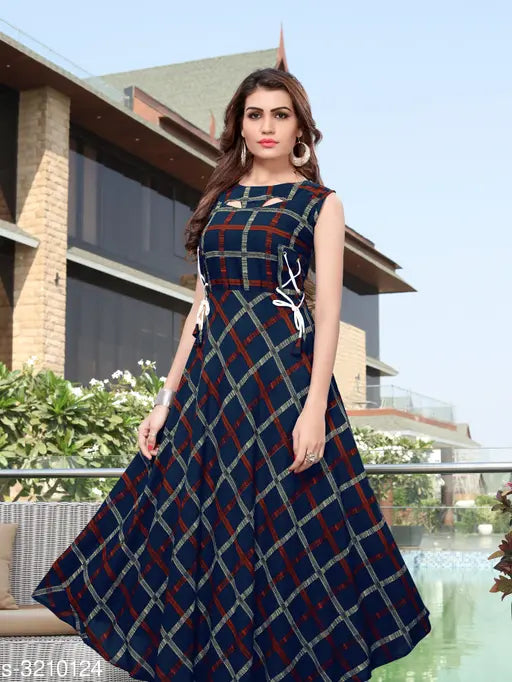 Sleeveless 4XL checked rayon anarkali kurti, vibrant Indian women's fashion