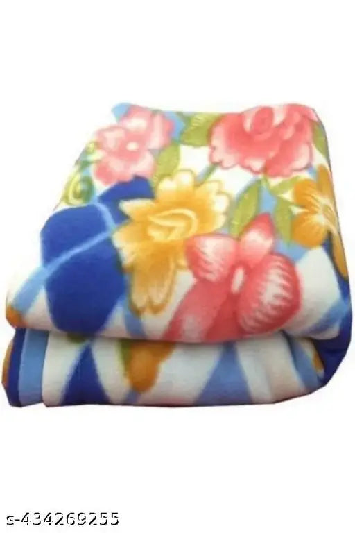 Fleece swaddler blanket, floral print, ideal for mild winter, Elite Blankets & Swaddlers, 86x56 inches, made in India