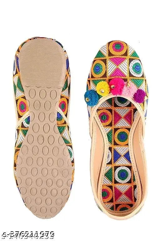Synthetic leather women's panjabi combo pack, solid pattern for Ind-4 to Ind-9, trendy mojri & jutti from India