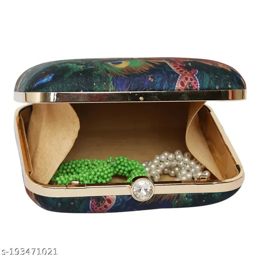 Vintage-style womens clutch with detachable chain, showcasing beads and a coin purse inside