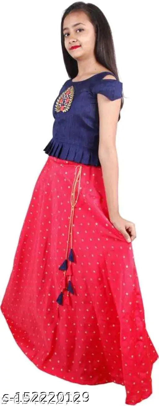 Kids girls cotton blend lehenga cholis with taffeta silk dupatta, embroidered and jacquard stitch design. Available in sizes 3-4 years, 4-5 years, 5-6 years, 6-7 years, 7-8 years, 8-9 years, and 32 inch waist for each. Stylish Indian traditional wear for kids and girls