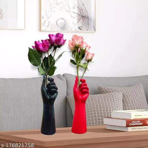 Ceramic Nordic design flower vase, elegant home decor item for living room, indoor/outdoor use