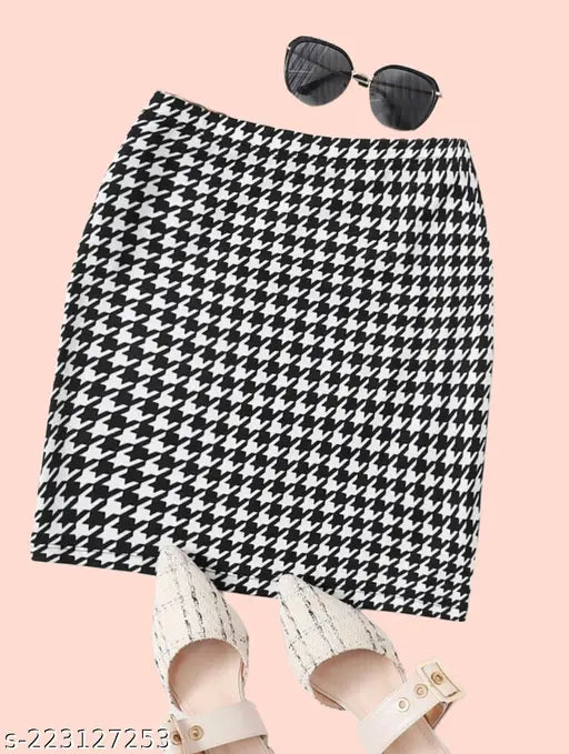 Mini skirt, polyester blend, short casual skirt