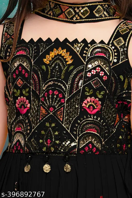 Embellished Sunflower Black kurta set with dupatta and bottomwear, crepe fabric for kids aged 2-11 years, India origin