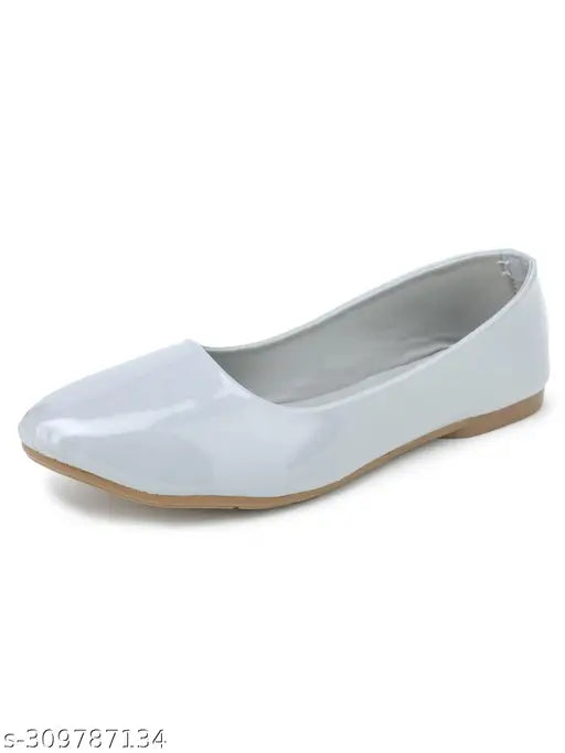 Synthetic slip-on casual bellies flats in beige and red for women and girls - Indian origin