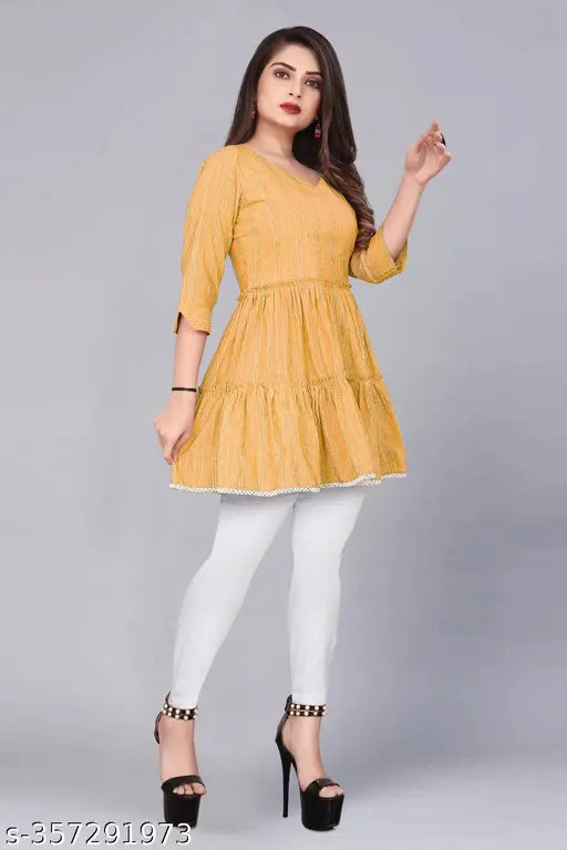 Cotton striped 3/4th sleeve tunic top, women's regular fit for versatile occasion wear, Indian-crafted designer kurta