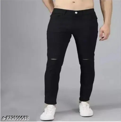 Black knee-cut denim jeans with frayed hems