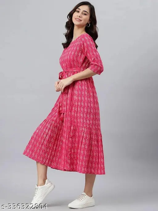 Pink cotton kurti by Jeniffer, three-quarter sleeves, printed woven design for daily wear - women's casual fashion from India