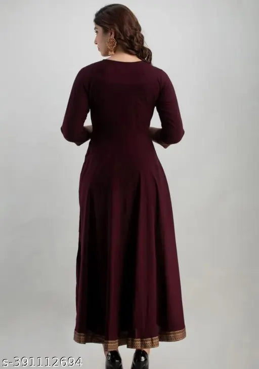 Viscose rayon solid-colored women's kurti, three-quarter sleeves. Indian handcrafted fashion wear