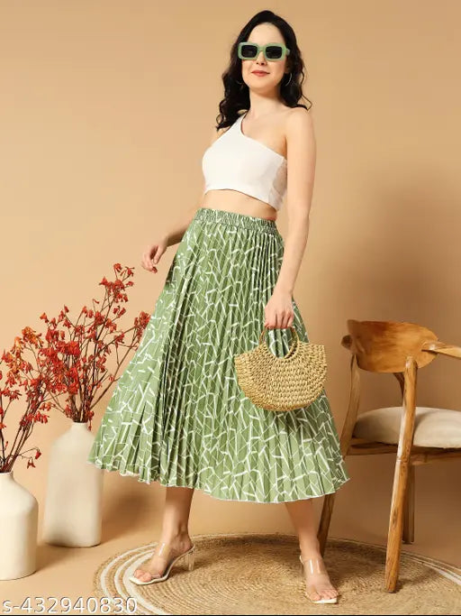 Womens abstract print midi skirt, elastic waistband, knee-length, pleated, versatile style