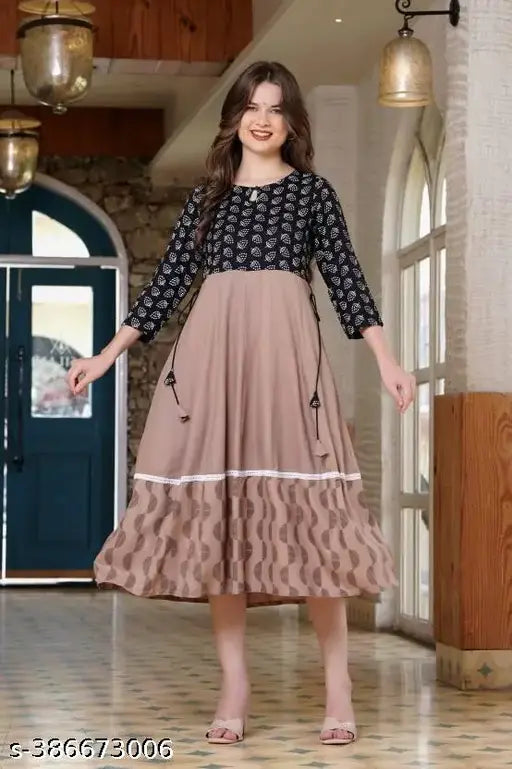 Rayon three-quarter sleeve women's printed kurti from India