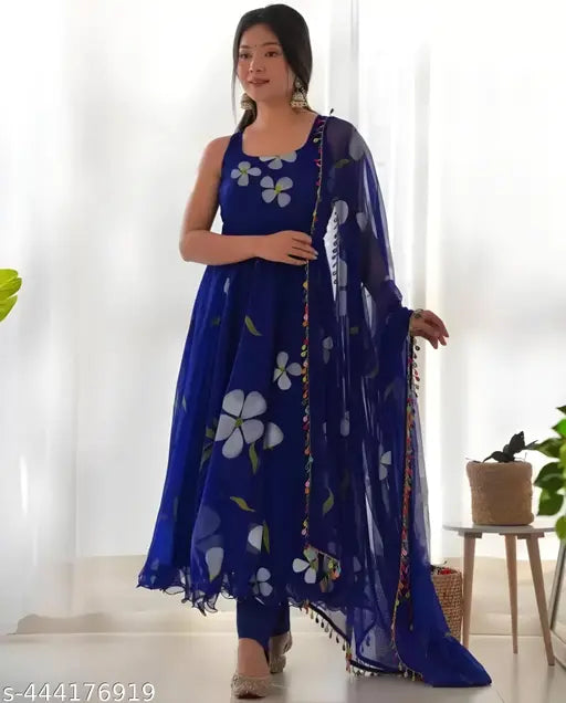 Sleeveless printed net Georgette gown, high-quality fabric for wedding/party wear, XXL size, Indian design
