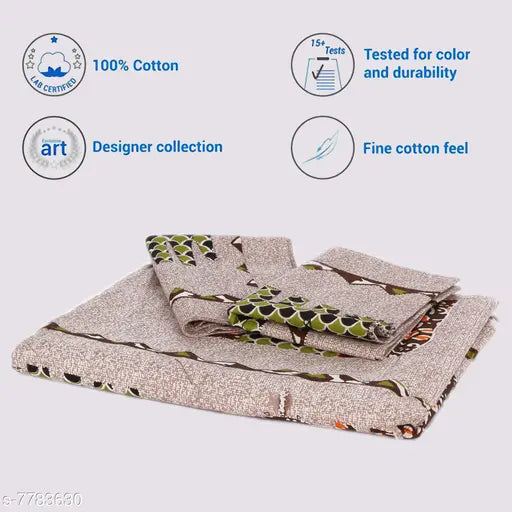 Barmeri print cotton king size double bedsheet, 2 pillow covers, 250 thread count, India-made home decor item on display