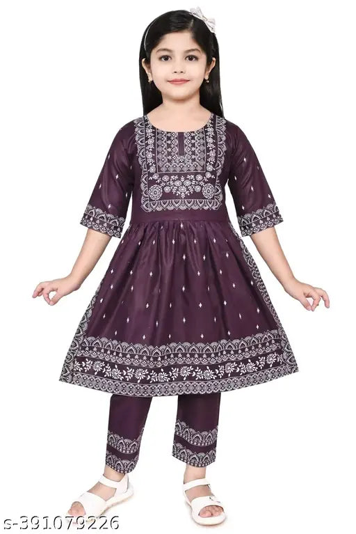 Printed nayra set for kids girls, rayon slub A-line top with dhoti pants, solid pattern and three-quarter sleeves. Indian Leone fabric, size options from 0-1 years to 10-11 years