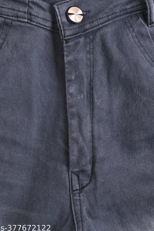 Grey denim men's casual jeans, durable and fashionable with five-pocket design. (Size 28/Waist 28in, Length 41in)