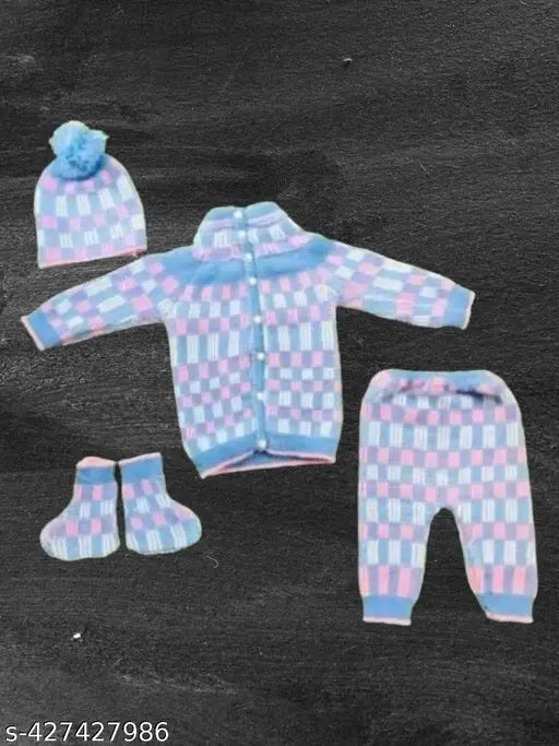 Woolen unisex newborn winter sweater set with socks, self-design print, long sleeves