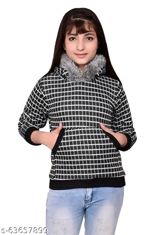 Trendy black and white checkered hoodie with fur collar