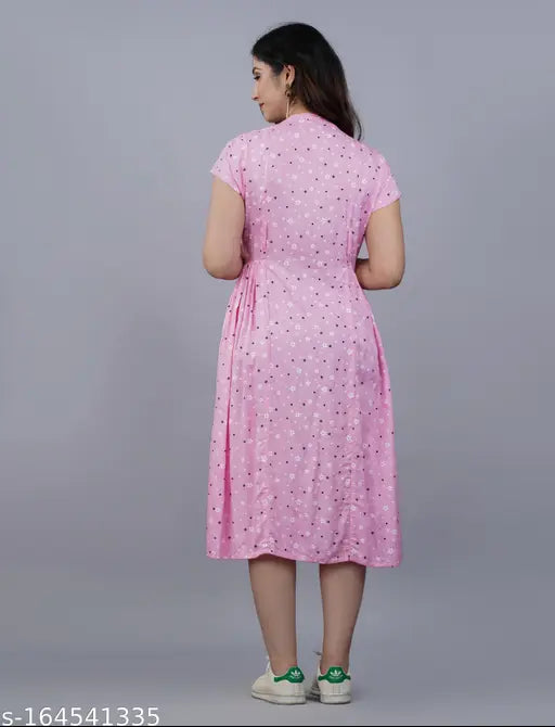 Stylish rayon maternity kurta with short sleeves, printed combo design in relaxed fit - comfortable nursing kurti for all occasions, made in India