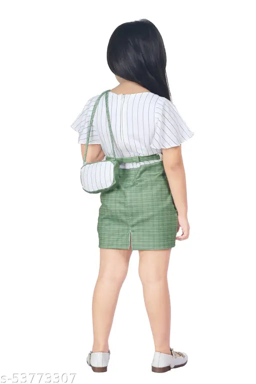 Green cotton knee-length dress with handbag, shorts not visible