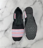 Black canvas flatform shoes, solid pattern - Black Jutti1 Punjabi hand art design from India