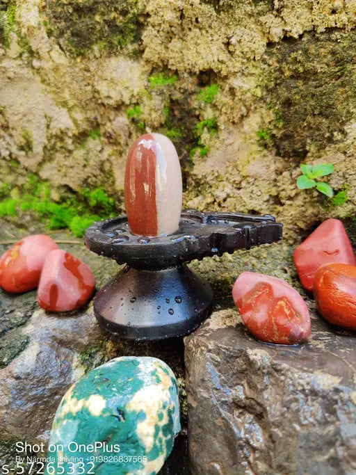 Shiva Lingam with jade base for home daily worship