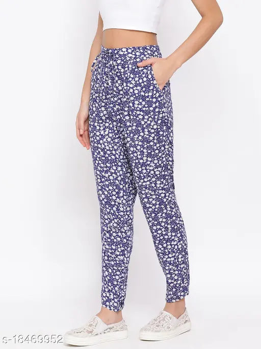 Women's blue viscose regular fit pants with floral oxolloxo print