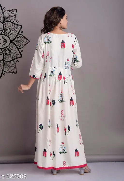 Women's printed rayon kurti, vibrant Indian fashion in size L