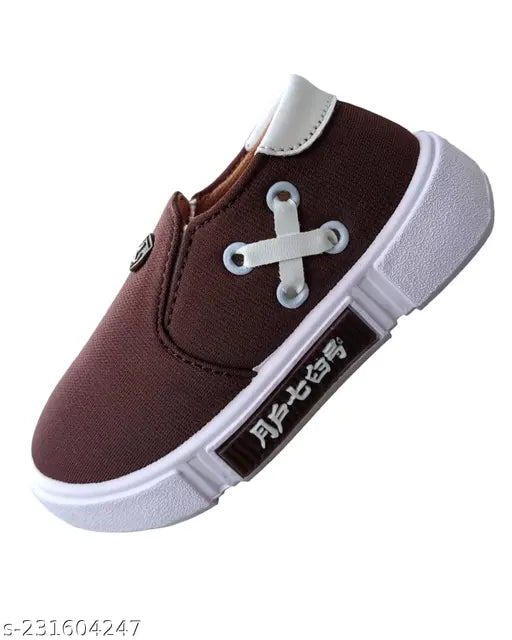 Black and white canvas kids slip-on shoe