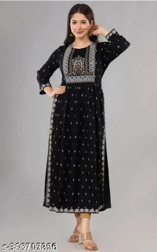 Rayon printed Taj Kurta with three-quarter sleeves, new Indian fashion for men