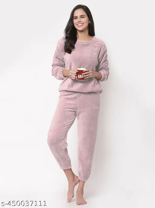 Women's pink solid woolen night suit set, long sleeve pajamas with matching top and bottom in warm wool fabric for winter wear