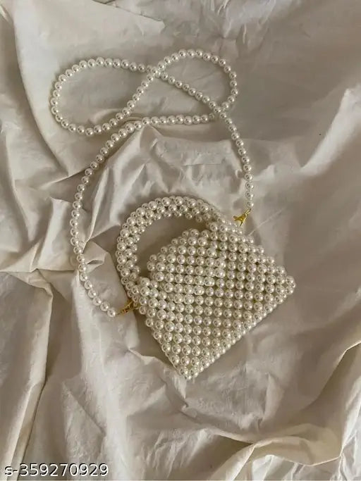 Decorative plastic envelope button with clutches, in white for parties