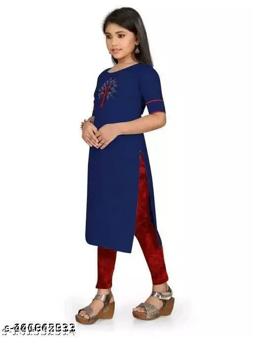 Cotton printed net Combo Kurtis for girls, short sleeves with various sizes: 6-7 years, 7-8 years, etc., up to 15-16 years. Indian traditional outfits for girls on display