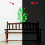 Green vinyl peel-and-stick radium wall decor, size 23x34cm - calming home accent