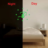 Green vinyl peel-and-stick wall sticker, 40x38cm. Relaxing and calming decor for dark rooms