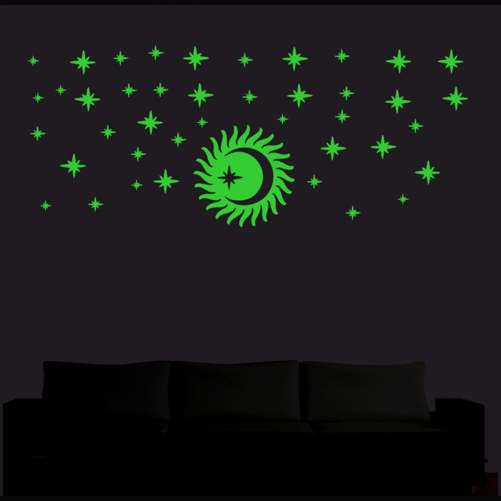 Green vinyl peel-and-stick radium wall decor, size 96x39cm. Relaxing and calming decorative element for dark rooms
