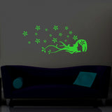 Green vinyl peel-and-stick radium wall sticker, 57x25cm, decorative and relaxing nightlight alternative