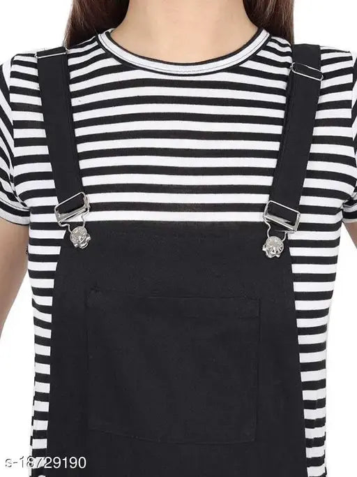 Modern cotton sleeveless jumpsuit for women, trendy solid-colored style, size S (36-28-34) from India