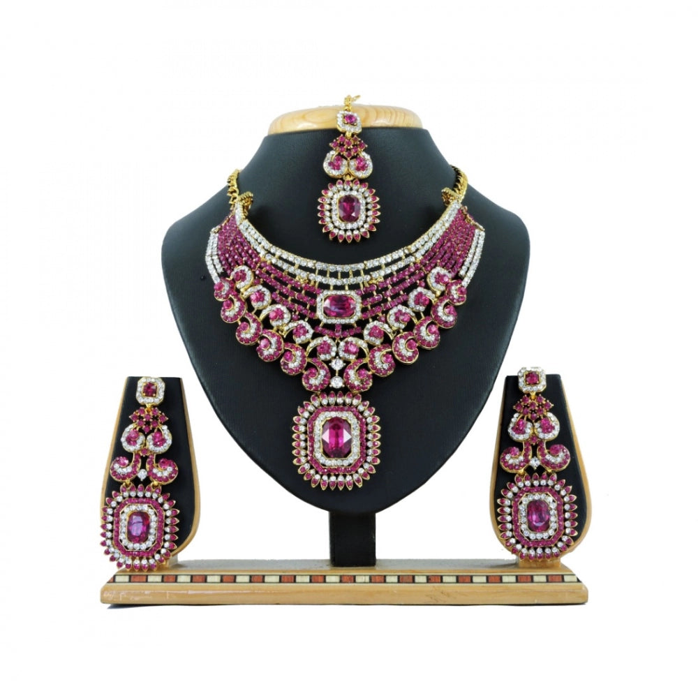 Pink alloy women's necklace set, delicate and versatile jewelry for various occasions, ideal for special events storage in plastic pouch for durability