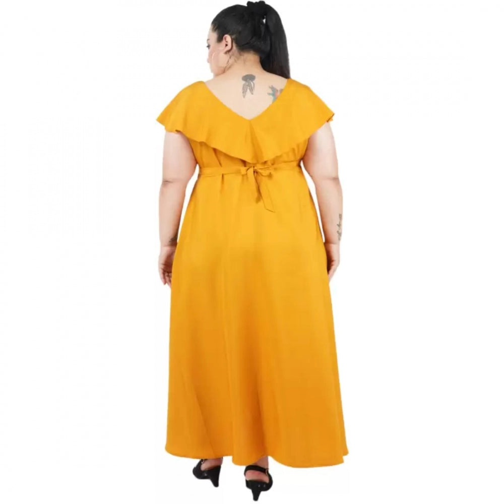 Yellow fit-and-flare polyester dress for women, casual occasion with round neck and short sleeves