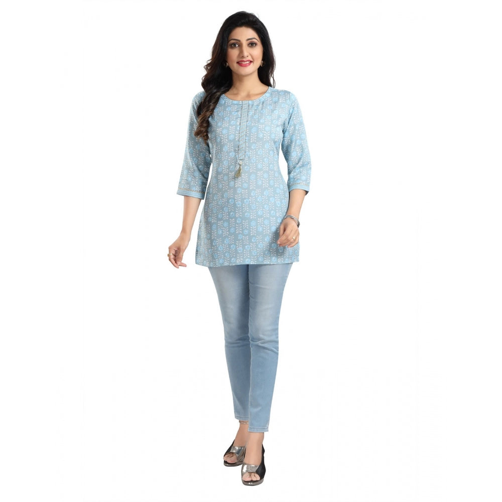 Blue viscose blend tunic top with 3/4 sleeves for women, short length, round neck