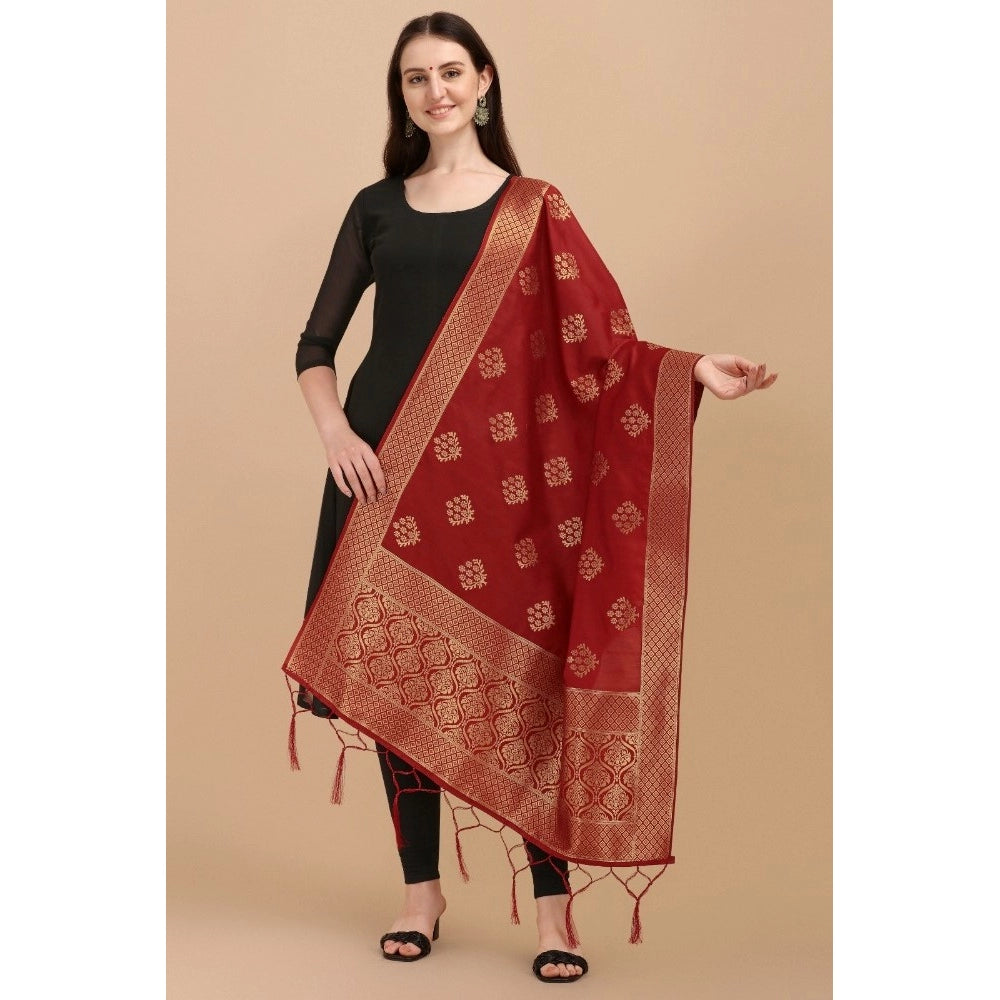 Maroon Silk Zari weaving Duppatta (Length: 2.23m), traditional wear with intricate Zalhar pattern